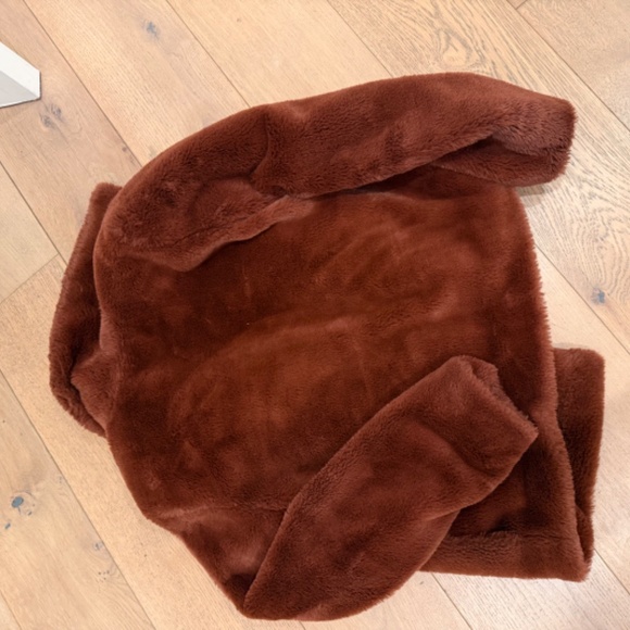 FRAME Tawny Oversized Lapel Faux Fur Coat - Size S - Picture 3 of 4